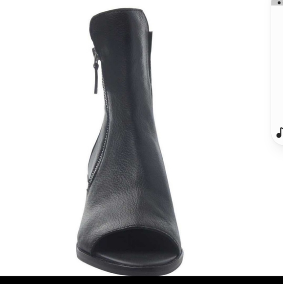 Nina bootie - Picture 3 of 4